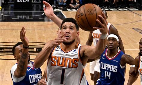Phoenix Suns at LA Clippers Game 4 odds, picks and predictions.